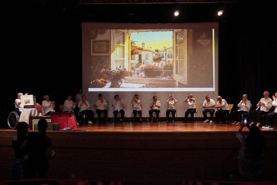 Mostra de Arte Inclusiva “Sonhos, Caminhos e Memórias”, em Aveiro